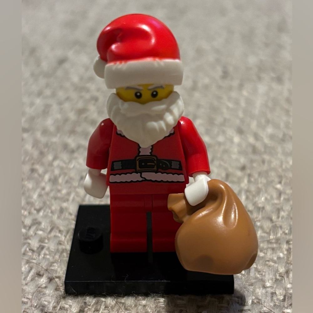 Lego Minifigures Series 8 Santa